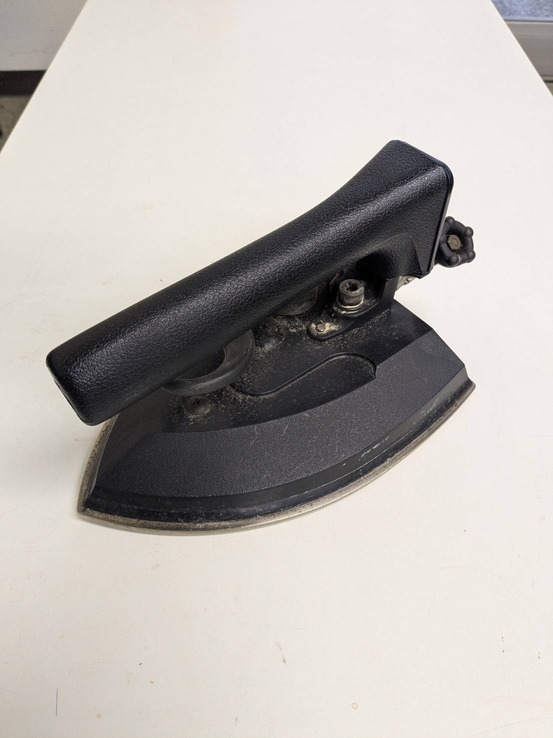 直本工業　チタン生蒸アイロン