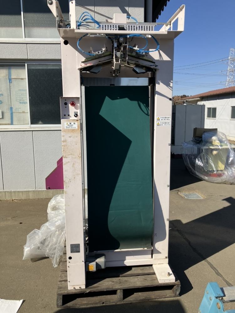 ＹＡＣ　立体包装機