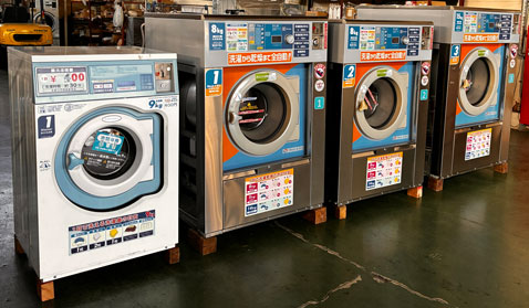エレクトロラックス　コインランドリー機械セット